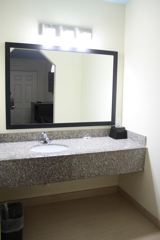 Apple Inn Duncanville Habitación foto